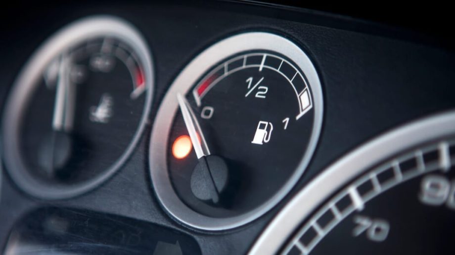 Image of an empty fuel gauge